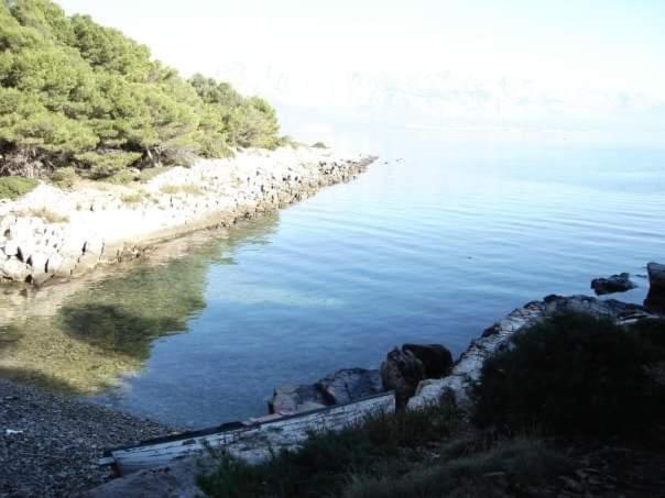 Apartmani Luce Sumartin Bagian luar foto